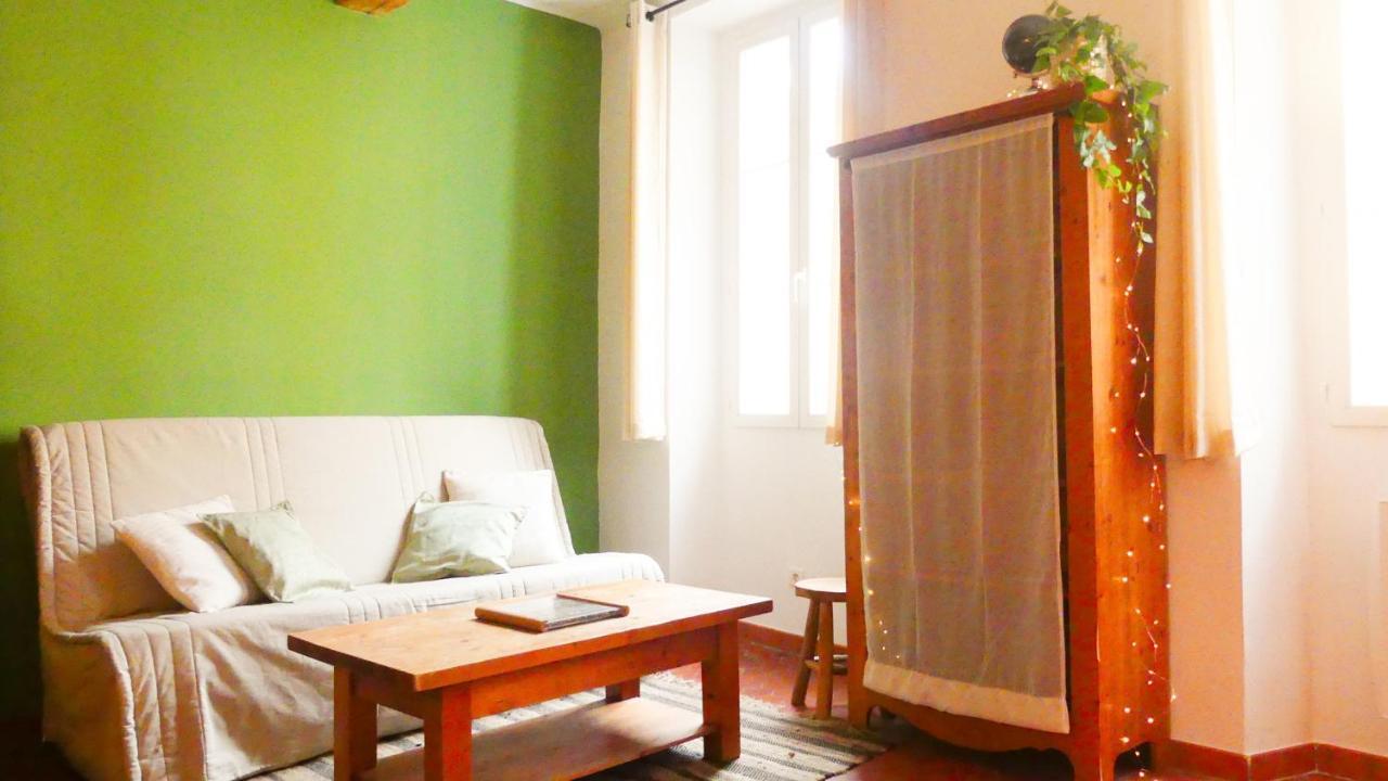 Studio Lironsd'Elle - Coeur Du Village Greoux-les-Bains ภายนอก รูปภาพ